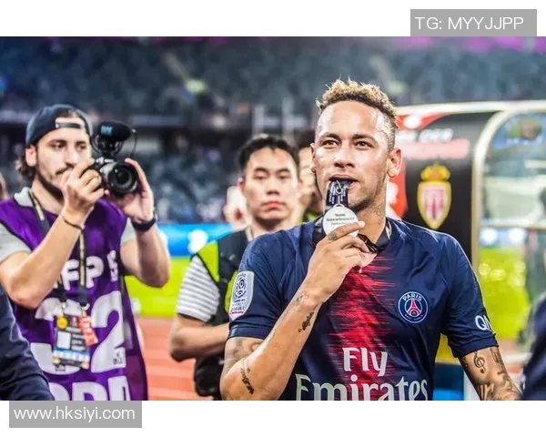 广东与深圳半决赛主场对决精彩纷呈球迷热情高涨