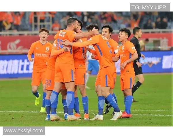 广州富力与鲁能23强强对决期待精彩瞬间揭开新赛季战幕 广州富力与鲁能23强强对决期待精彩瞬间揭开新赛季战幕