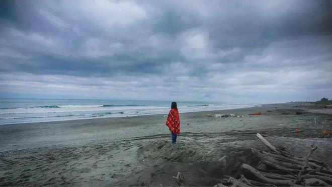 现在的单身老人为什么都流行请保姆？一位女保姆说出了实情爱体育登录(图2)