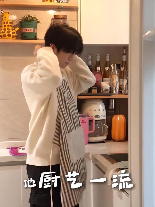 28岁女子花8000请男保姆长相帅气还洗衣做饭声称这是理想生活(图8)