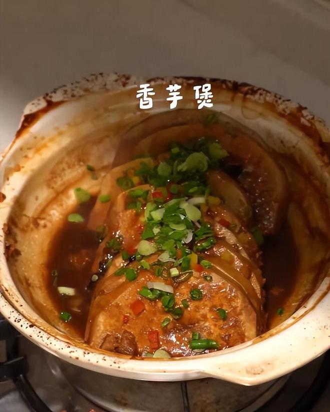 28岁女子花8000请男保姆长相帅气还洗衣做饭声称这是理想生活(图12)