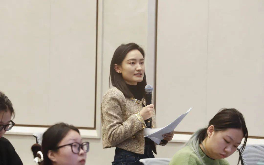 答记者问｜家政信用情况一键可查山东推行电子版“居家上门服务证”爱体育网址(图4)