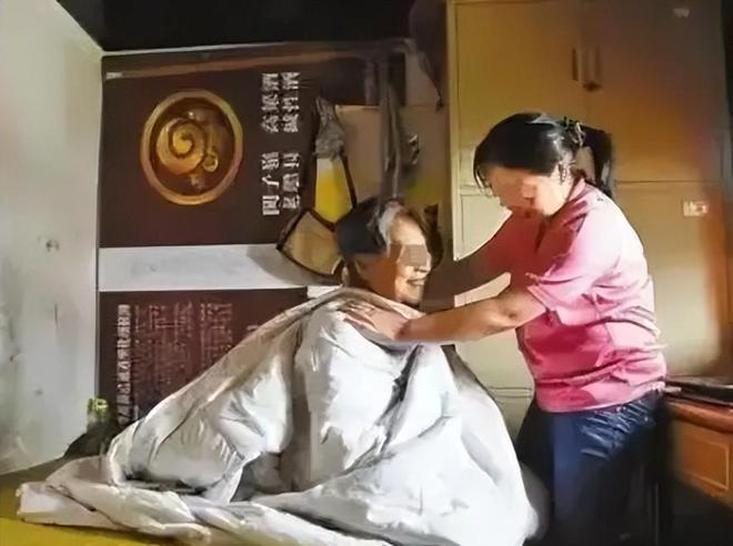 保姆陈宇萍被执行死刑前多次拒绝吃断头饭行刑时已浑身瘫软(图9)