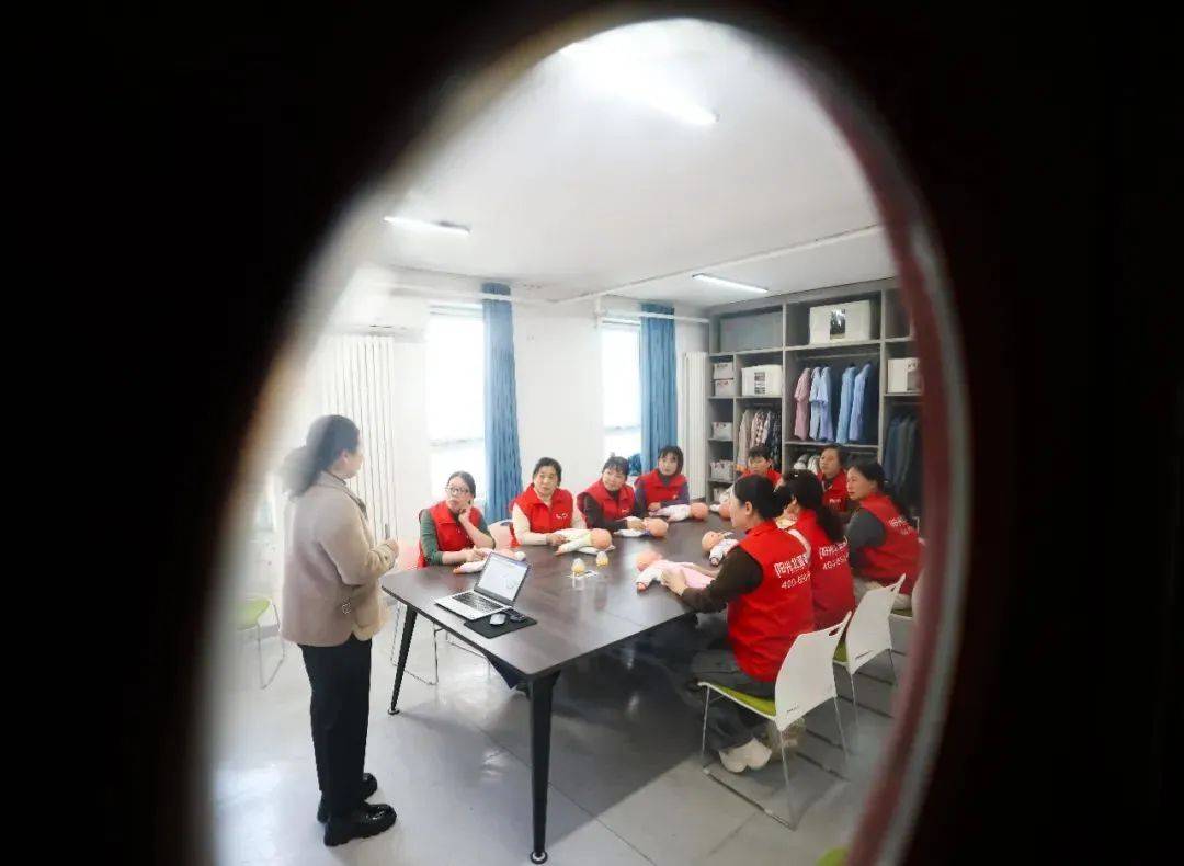 爱体育APP家政服务的春天正在生根发芽(图3)