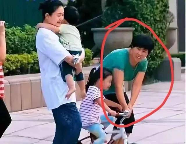 大S家保姆直播带货被骂蹭热度她不再沉默首次回应回怼网友(图5)