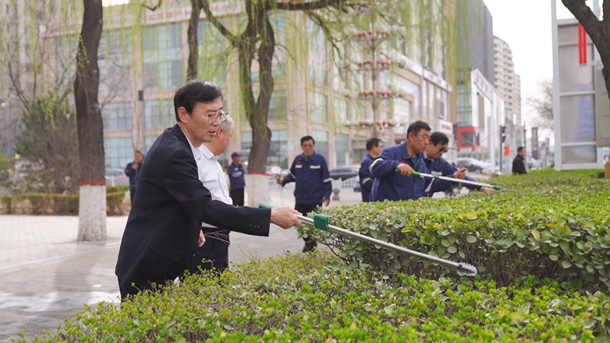 河北涿州：环卫“精细化”深度治理 打造洁净城市爱体育APP(图2)