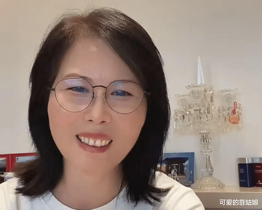 大S保姆杨阿姨爆料汪小菲儿女结束清爱体育官网明假期张兰生日员工祝福(图3)