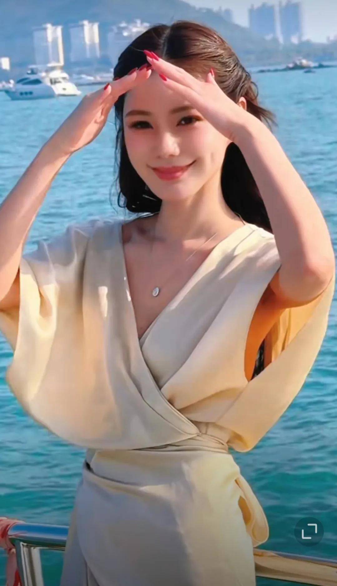 汪小菲御用保姆小杨阿姨直播间的神秘小伙是谁？长相酷似李易峰(图11)