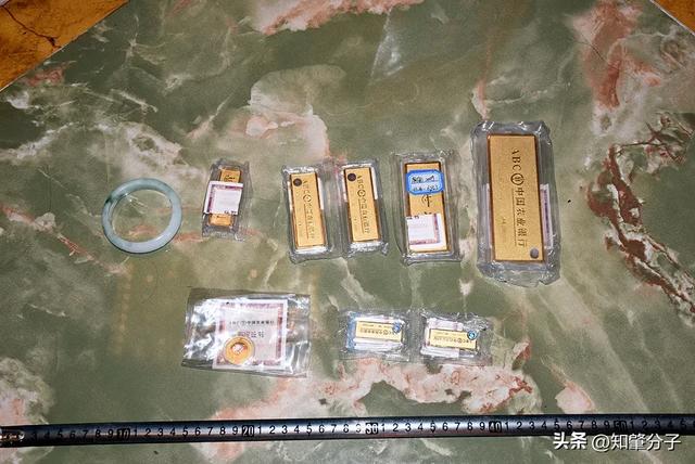 肇庆一保姆盗走90万元财物(图4)