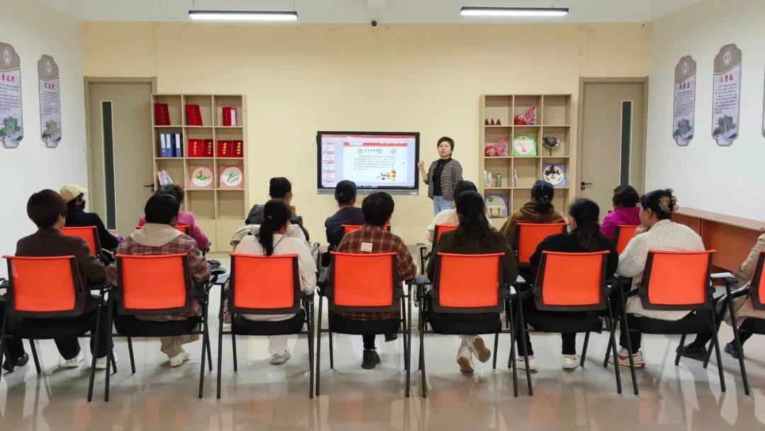 【巾帼家政进社区 暖心服务惠万家】平原县妇联开展巾帼家政培训系列活动(图10)