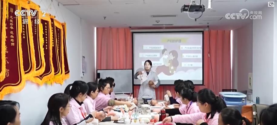 “一老一小”服务需求旺盛 带动家政市场升温(图1)