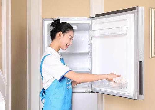 让更多农村女性走出家门再就业